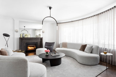 Example of a trendy living room design in Montreal