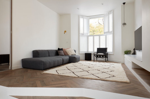 Contemporary Living Room by Scenario Architecture