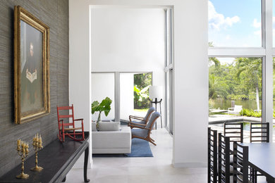 Example of a mid-sized living room design in Miami