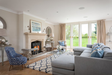 Design ideas for a coastal living room in Oxfordshire.