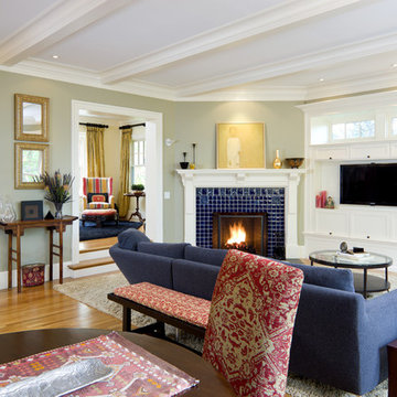 Shingle Style Living room