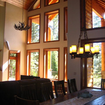 Sierra Mountain Lodge