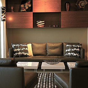 Small Sitting Area | Houzz