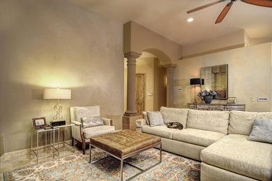 Immagine di un soggiorno moderno aperto con pareti beige e pavimento in linoleum