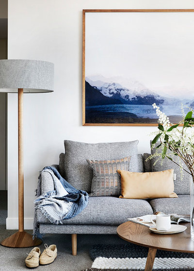 Contemporary Living Room by Berkeley Interiors