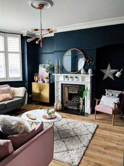 9 Gorgeous Living Rooms With Dark Walls | Houzz UK