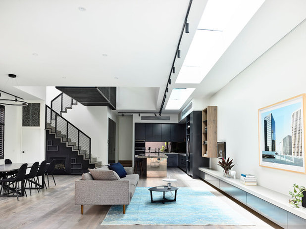 Contemporary Living Room by EWERT LEAF PTY LTD