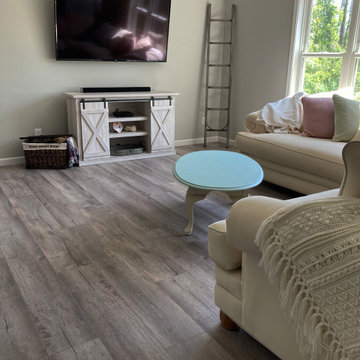 Steward Oak | Courtier Waterproof Collection | Brockton, NY