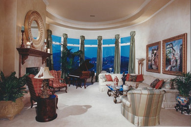 Inspiration for a timeless living room remodel in San Diego