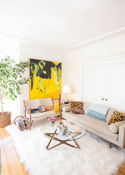 Midcentury Living Room by Studio Nauleau