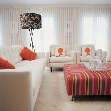 Supon Phornirunlit/ Naked Decor