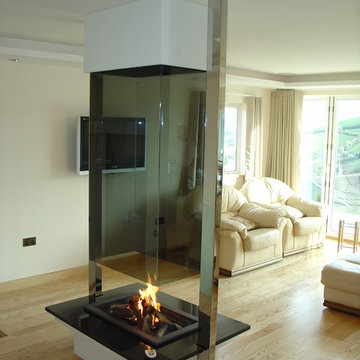 Suspended Glass Fireplaces