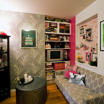 Teeny Tiny Itty Bitty studio apartment