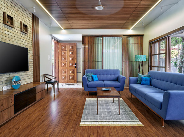 Modern Living Room by Alok Kothari Architects