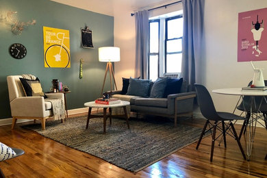 Eclectic living room photo in New York