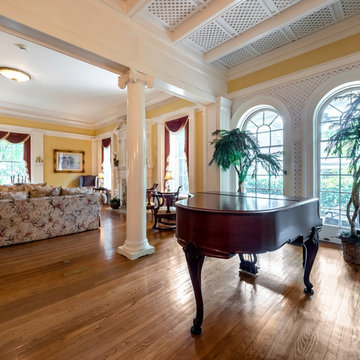 The Graystone Inn Living Room and Concert Area