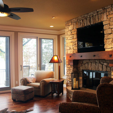 The Lodge on Middle Lake