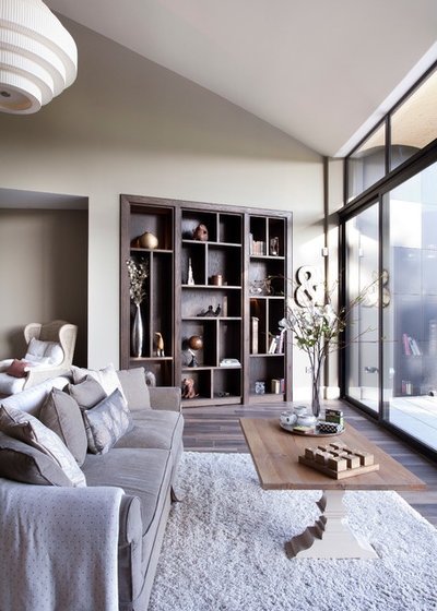 Transitional Living Room by Woodale