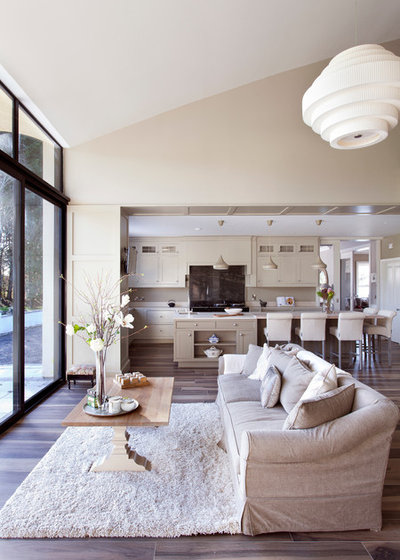 Transitional Living Room by Woodale