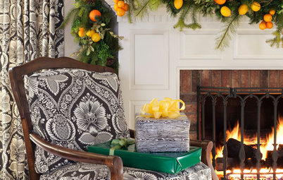 Houzz Call: Show Us Your Holiday Mantel