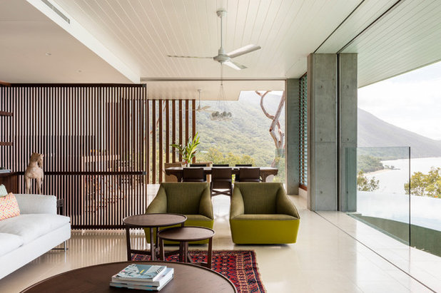 Tropical Living Room by TPG Architects