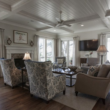 Traditional Home on St. Andrews Bay in Panama City