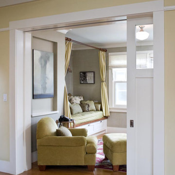 Traditional Living Room