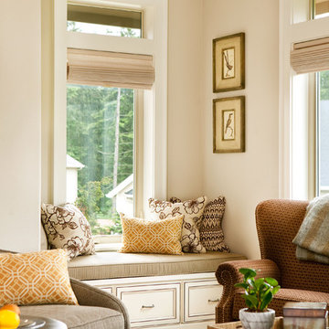 Traditional Living Room