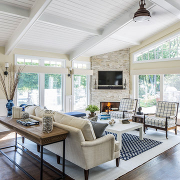 Traditional Living Room