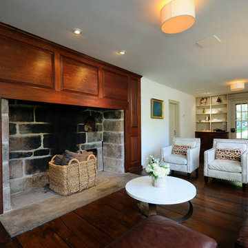 Traditional Living Room