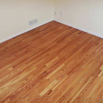 Traditional Red Oak Floor