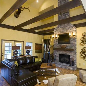 Traditional Rustic Home - Great Room