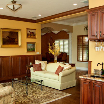 Traditional Style Living Area