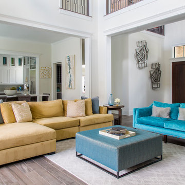 Transitional Home in the heart of The Woodlands