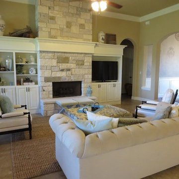 Transitional Living Room, Austin, Texas