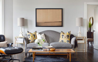 Houzz Tour: A Designer Puts Her Personal Stamp on a Chicago Apartment