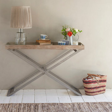 Tray away console table