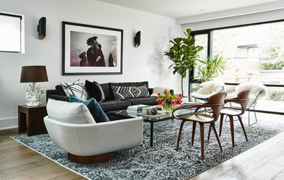 Houzz Tour: Graphic, Monochromatic and Fantastic