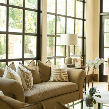 Tuscan Style in River Oaks: Living Room Details
