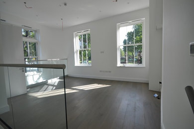 Photo of a modern living room in London.