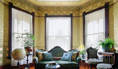 Boutique Printers Keep Historic Wallpapers Alive