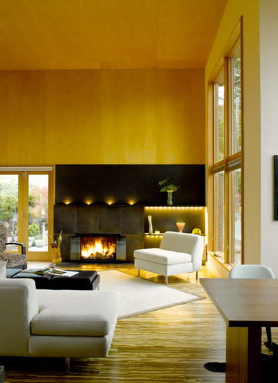 Modern Living Room by Mohler + Ghillino Architects