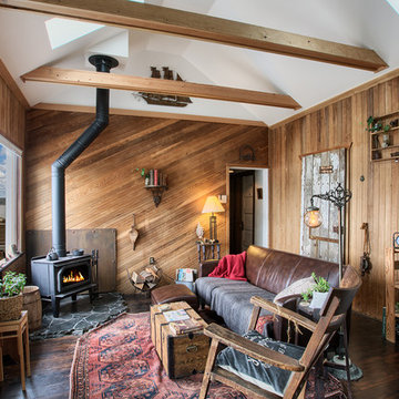 Walk-in Waterfront Cabin