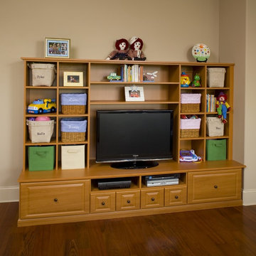 Wall Unit with Cubbies