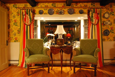 Living room - traditional living room idea in Philadelphia
