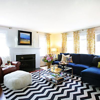 Living room - transitional living room idea in Chicago with white walls