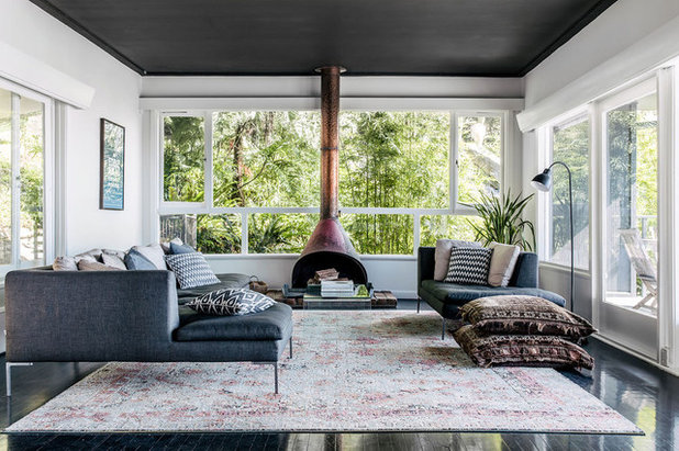 Contemporary Living Room by TM Design Studio