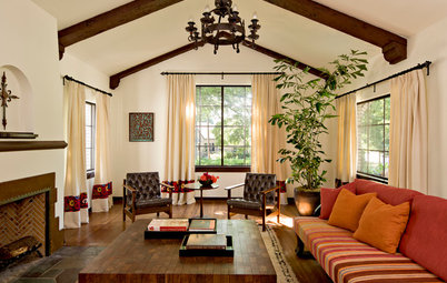 Houzz Tour: Global Flavor for a Mediterranean-Style Home