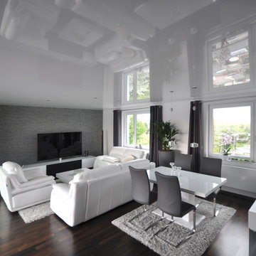 White Lacquer Stretch Ceiling in Living Room