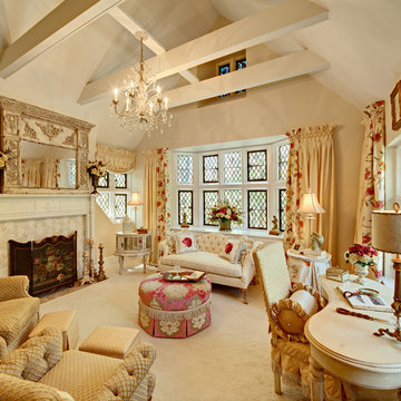 Woman's Cave